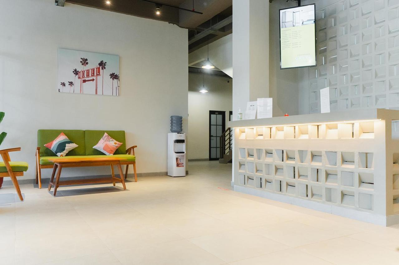 Social Hub By Twospaces Jakarta Exterior photo